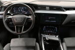 Harmaa Maastoauto, Audi e-tron – VAR-20122, kuva 14