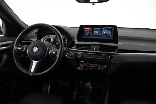 Musta Maastoauto, BMW X2 – VAR-20220