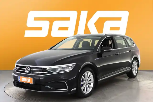 Musta Farmari, Volkswagen Passat – VAR-20224