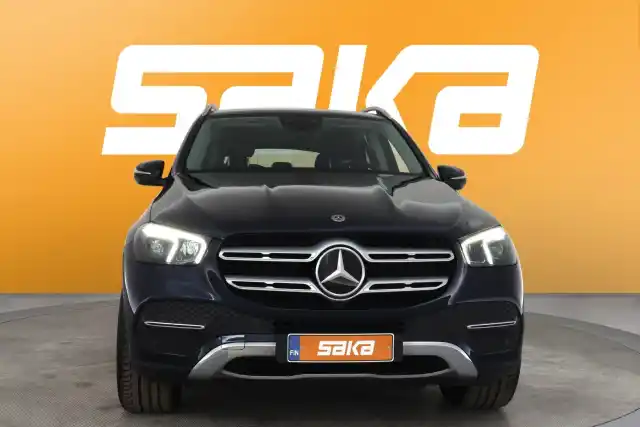 Sininen Maastoauto, Mercedes-Benz GLE – VAR-20284