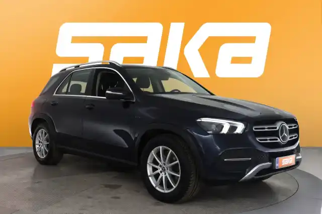 Sininen Maastoauto, Mercedes-Benz GLE – VAR-20284