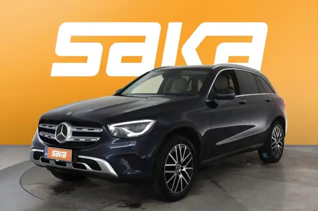 Sininen Maastoauto, Mercedes-Benz GLC – VAR-20336