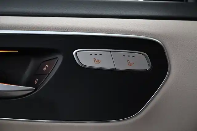 Harmaa Tila-auto, Mercedes-Benz EQV – VAR-20377
