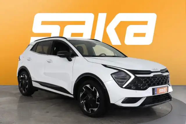 Valkoinen Maastoauto, Kia Sportage – VAR-20461