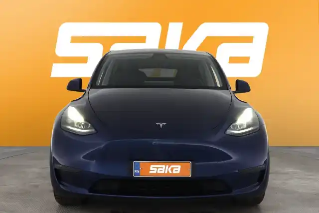 Sininen Maastoauto, Tesla Model Y – VAR-20488