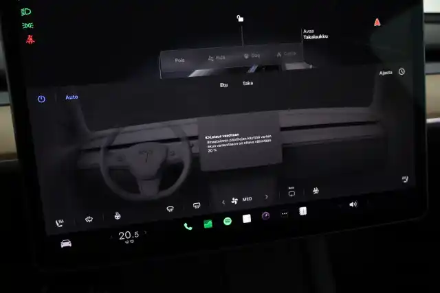 Sininen Maastoauto, Tesla Model Y – VAR-20488