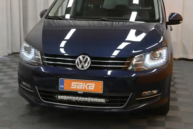 Sininen Tila-auto, Volkswagen Sharan – VAR-20532