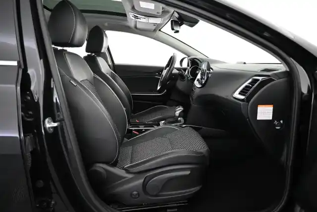 Musta Viistoperä, Kia XCeed – VAR-20632