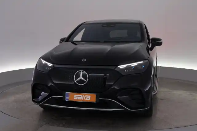 Musta Maastoauto, Mercedes-Benz EQE SUV – VAR-20659