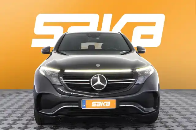 Harmaa Maastoauto, Mercedes-Benz EQC – VAR-20841