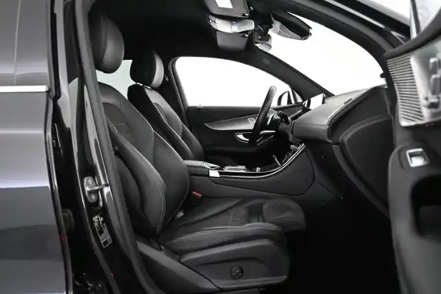 Harmaa Maastoauto, Mercedes-Benz EQC – VAR-20841