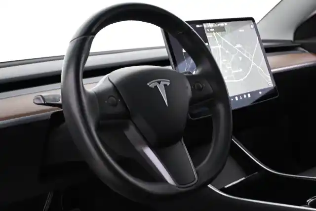 Harmaa Sedan, Tesla Model 3 – VAR-20945