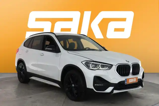 Valkoinen Viistoperä, BMW X1 – VAR-20946