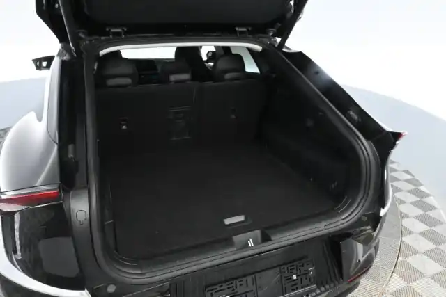 Musta Maastoauto, Kia EV6 – VAR-21057