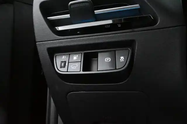 Musta Maastoauto, Kia EV6 – VAR-21057