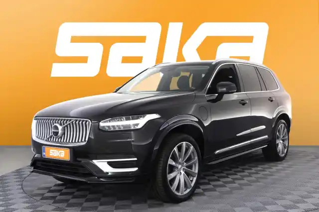 Musta Maastoauto, Volvo XC90 – VAR-21085