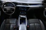 Sininen Maastoauto, Audi e-tron – VAR-21158, kuva 15