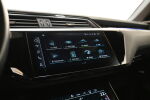 Sininen Maastoauto, Audi e-tron – VAR-21158, kuva 28