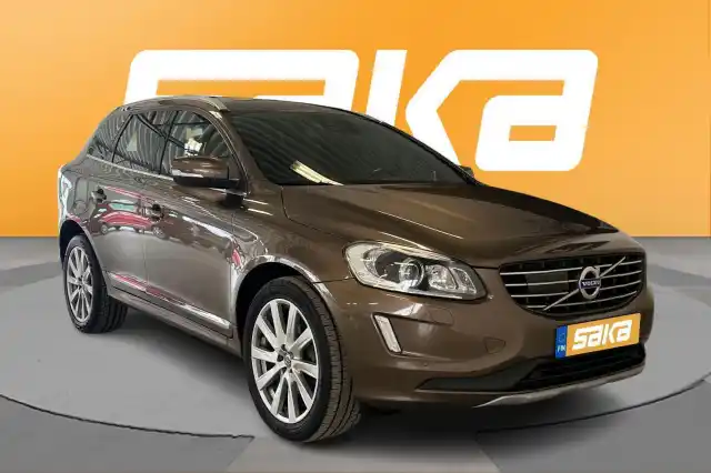 Ruskea Maastoauto, Volvo XC60 – VAR-2134092
