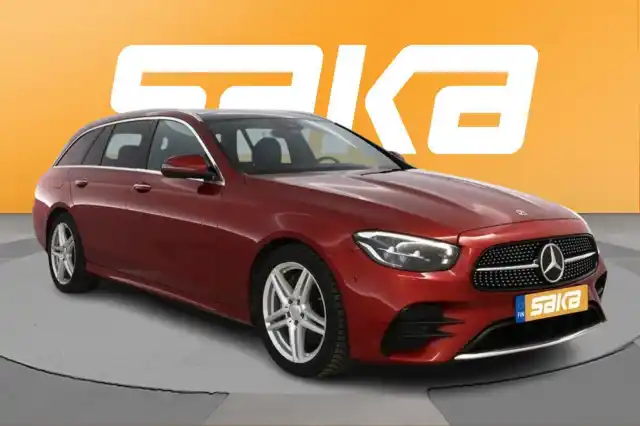 Punainen Farmari, Mercedes-Benz E – VAR-21344