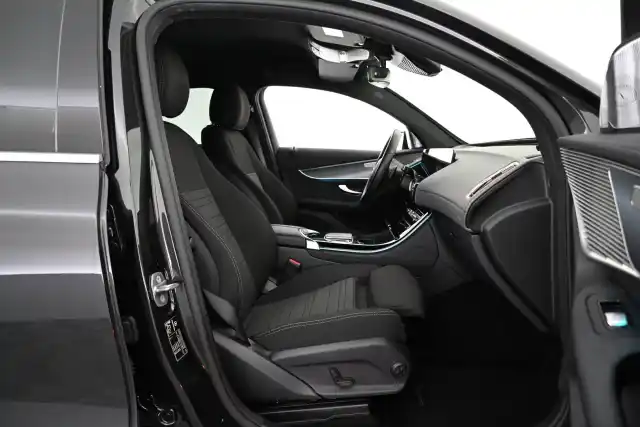 Harmaa Maastoauto, Mercedes-Benz EQC – VAR-21667