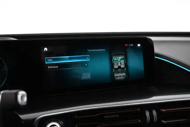 Harmaa Maastoauto, Mercedes-Benz EQC – VAR-21667