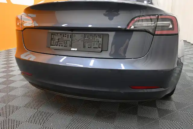 Harmaa Sedan, Tesla Model 3 – VAR-2170G