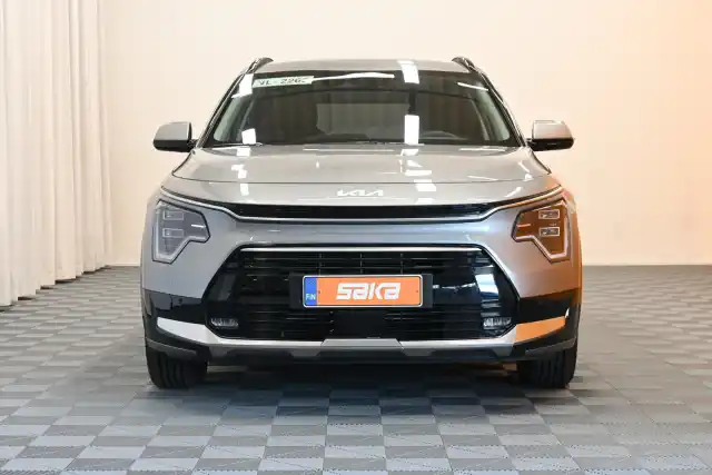 Harmaa Maastoauto, Kia Niro – VAR-21710