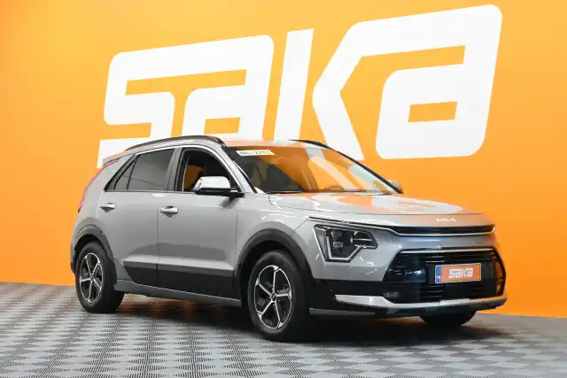 Harmaa Maastoauto, Kia Niro – VAR-21710