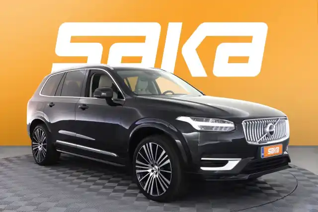Musta Maastoauto, Volvo XC90 – VAR-21957