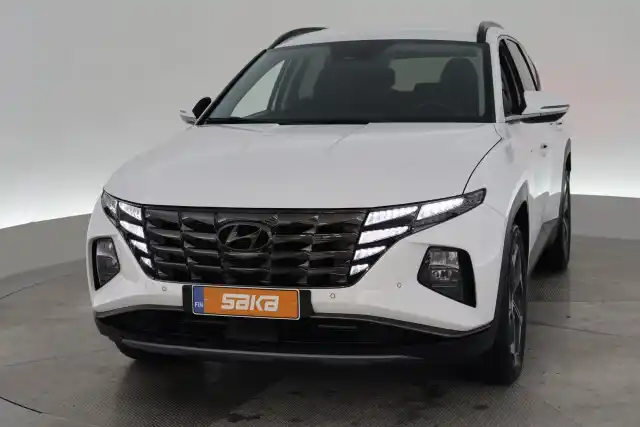 Valkoinen Maastoauto, Hyundai Tucson – VAR-22144