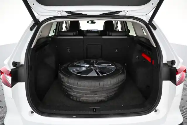 Valkoinen Maastoauto, Skoda Enyaq – VAR-22212