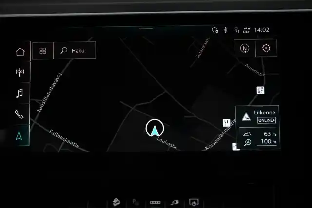 Musta Maastoauto, Audi Q8 e-tron – VAR-22414