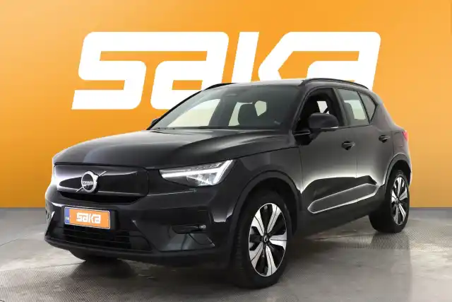 Musta Maastoauto, Volvo XC40 – VAR-22753