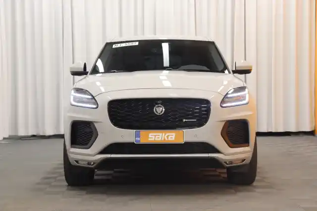 Harmaa Maastoauto, Jaguar E-PACE – VAR-22820