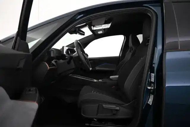 Sininen Viistoperä, CUPRA Born – VAR-22964