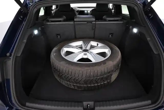 Sininen Maastoauto, Audi Q4 e-tron – VAR-23097