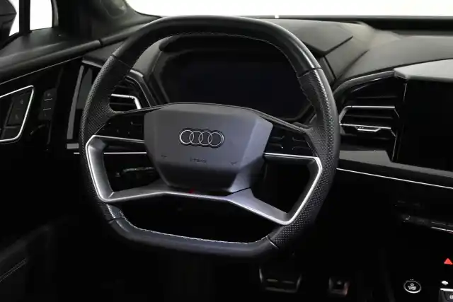 Sininen Maastoauto, Audi Q4 e-tron – VAR-23097