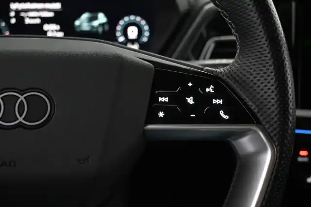 Sininen Maastoauto, Audi Q4 e-tron – VAR-23097