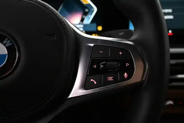 Vihreä Sedan, BMW i4 – VAR-23115