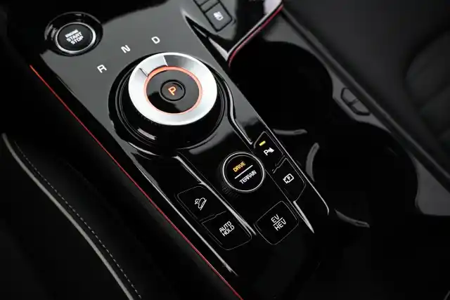 Vihreä Maastoauto, Kia Sportage – VAR-23467