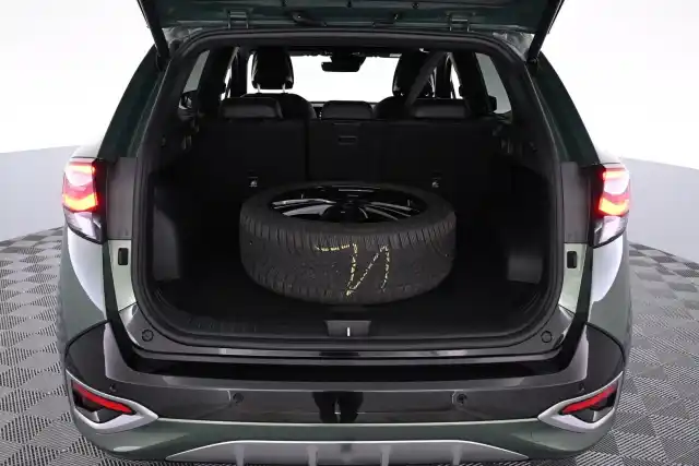 Vihreä Maastoauto, Kia Sportage – VAR-23467