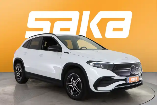 Valkoinen Maastoauto, Mercedes-Benz EQA – VAR-23573