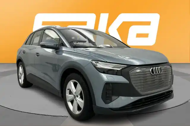 Harmaa Maastoauto, Audi Q4 e-tron – VAR-23817