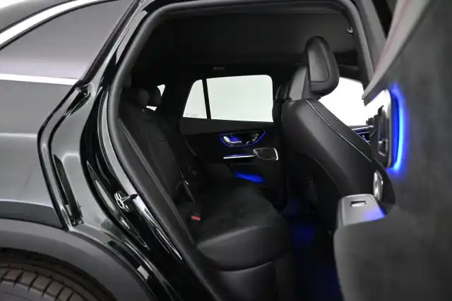 Vihreä Maastoauto, Mercedes-Benz EQE SUV – VAR-24007