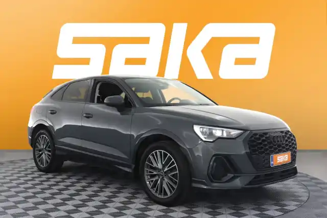 Harmaa Maastoauto, Audi Q3 – VAR-24137
