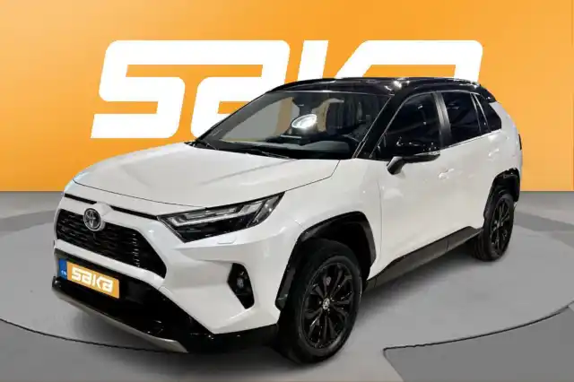 Valkoinen Maastoauto, Toyota RAV4 – VAR-24140