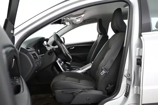 Harmaa Farmari, Volvo XC70 – VAR-241883