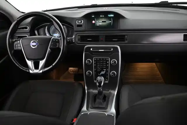 Harmaa Farmari, Volvo XC70 – VAR-241883