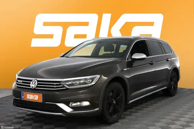 Ruskea Farmari, Volkswagen Passat – VAR-24287